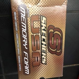 Sketchers USA with memory foam